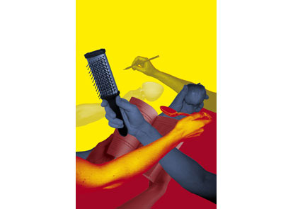 Collage: gekreuzte Arme mit Alltagsgegenst&auml;nden