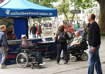 Rotkreuzplatz, VIF Infopavillon